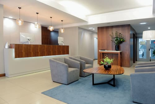 Hotel Navarras, Reception