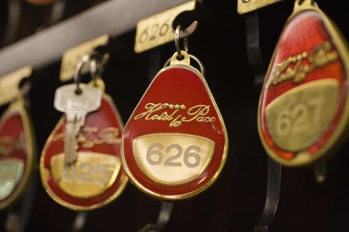 Hotel La Pace, Reception