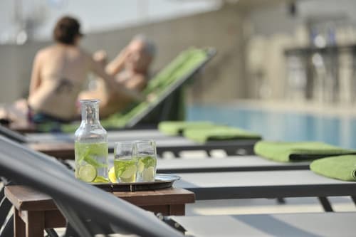 Melia Athens, Outdoor pool
