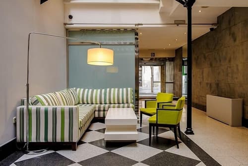 Ikonik Plaza Mercado, Lobby