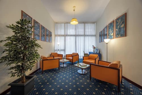 IH Hotels Milano Eur Trezzano sul Naviglio, Lobby sitting area