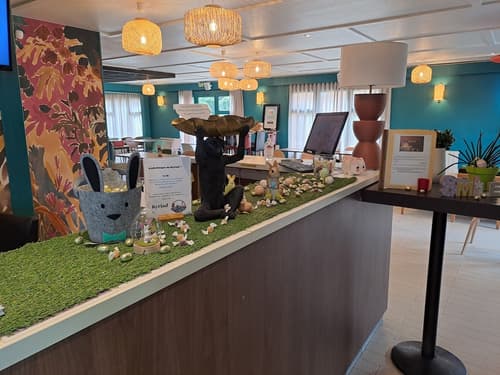 KYRIAD HONFLEUR - La Riviere Saint Sauveur, Reception