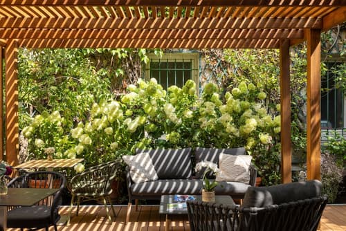 Hotel Paris Louis Blanc, Primary image