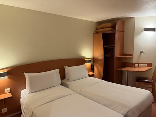 Hôtel Kyriad Rennes Nord, Room