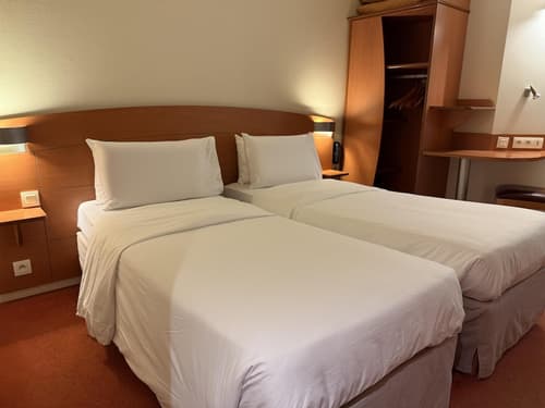 Hôtel Kyriad Rennes Nord, Room