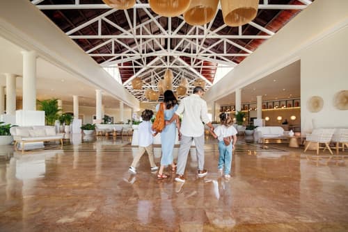 Wyndham Alltra Punta Cana All-Inclusive Resort, Interior entrance