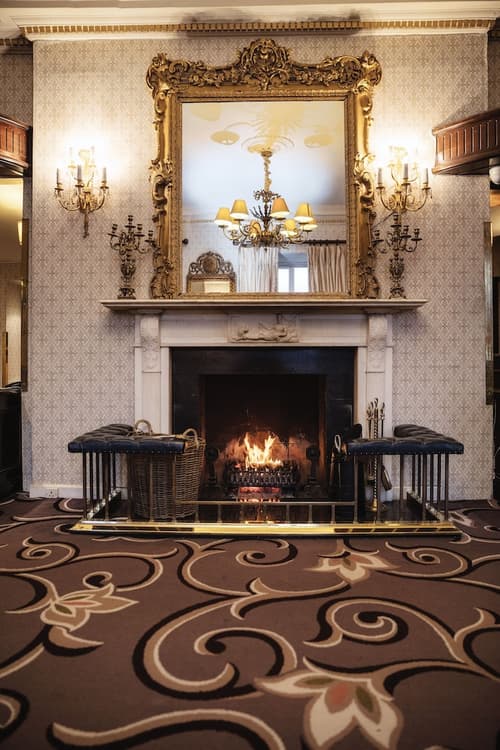 Fitzpatrick Castle Hotel, Lobby