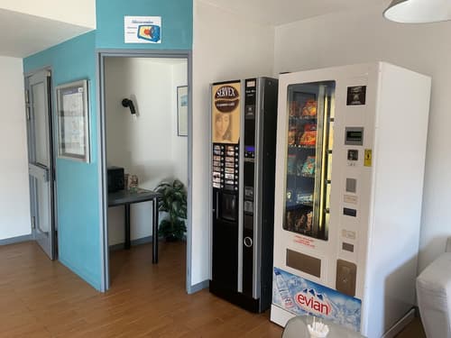 initial by balladins Tours Sud, Reception