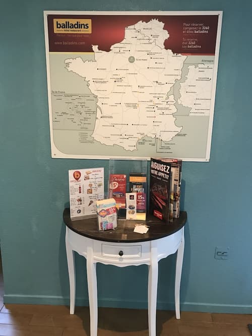 initial by balladins Tours Sud, Lobby