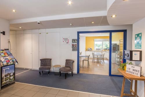 Comfort Aparthotel Le Mans, Lobby