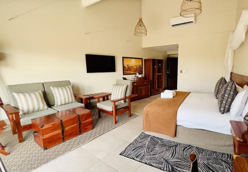 Hwange Safari Lodge, Room