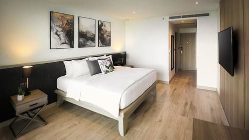 Paradox Resort Phuket, Room