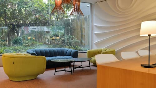 Hi Hotel Bari, Reception