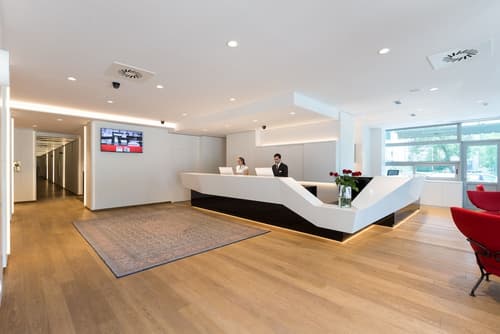 M Hotel Ljubljana, Reception