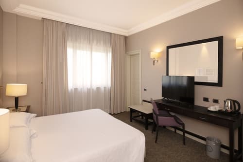 Regina Margherita Hotel, Room
