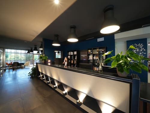 La Meridiana Bleisure Hotel, Reception