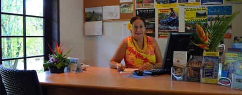 Crown Beach Resort & Spa, Reception