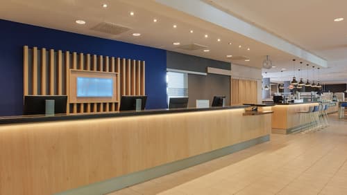 Holiday Inn Express Berlin City Centre by IHG, Reception