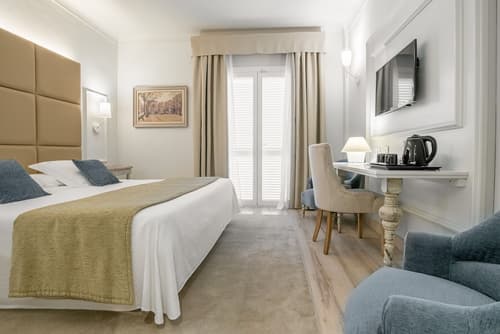 Hotel Pirineo Figueres by Pierre and Vacances, Room