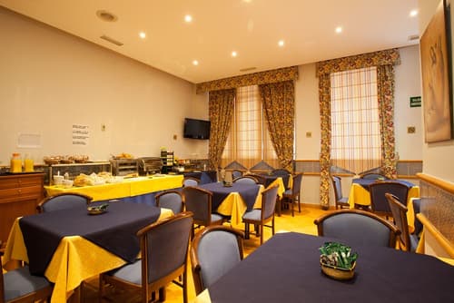 Hotel Don Paco, Breakfast area