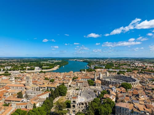 Noemys Arles, Point of interest