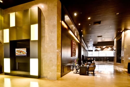 Ambassador Bangkok Hotel, Lobby