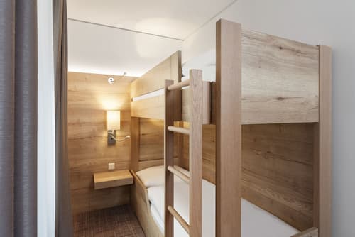 Holiday Inn Nürnberg City Centre by IHG, Room