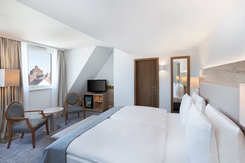 Holiday Inn Nürnberg City Centre by IHG, Room
