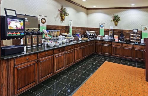 Country Inn & Suites by Radisson, Amarillo I-40 West, TX, Breakfast area
