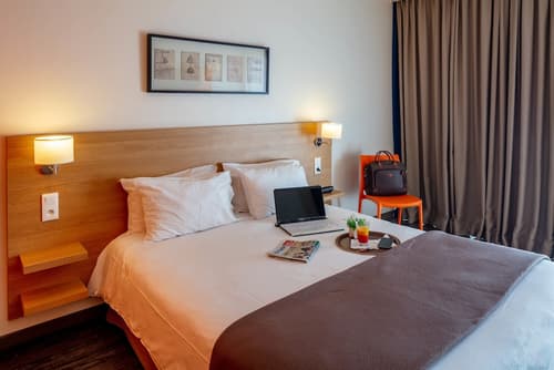 Noemys Toulon La Valette, Room