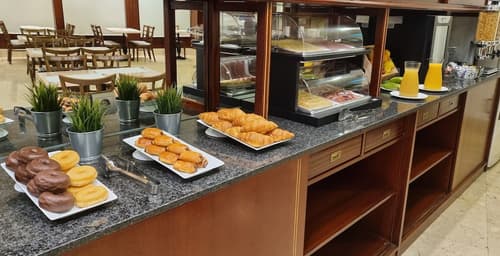 Hotel Gran Legazpi, Coffee shop