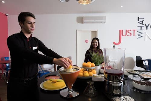 Stay Hotel Évora Centro, Breakfast area
