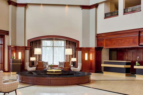 Renaissance Shoals Resort and Spa, Lobby