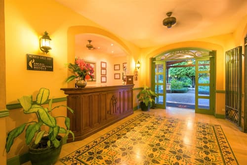 Hotel Casa Turire, Interior entrance