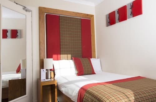 Glenmoriston Townhouse Hotel, Room