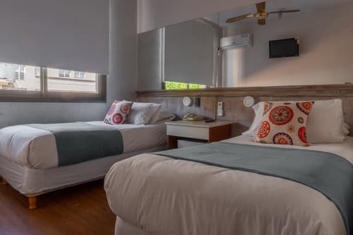 Hotel Internacional, Room