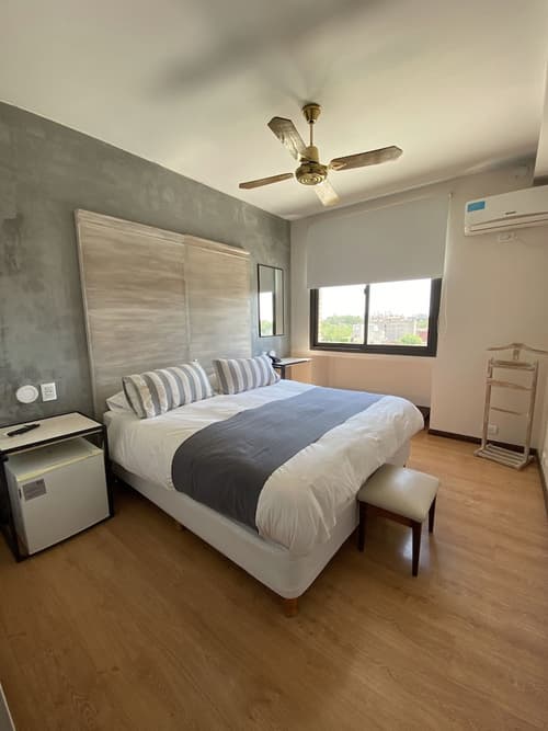 Hotel Internacional, Room