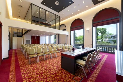 Palace Hotel, Meeting facility