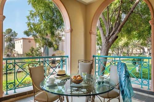 Al Raha Beach Resort & Spa, Terrace/patio