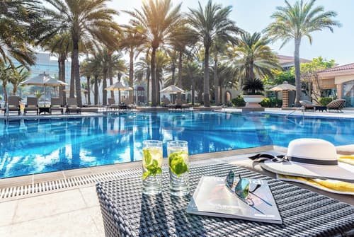 Al Raha Beach Resort & Spa, Outdoor pool