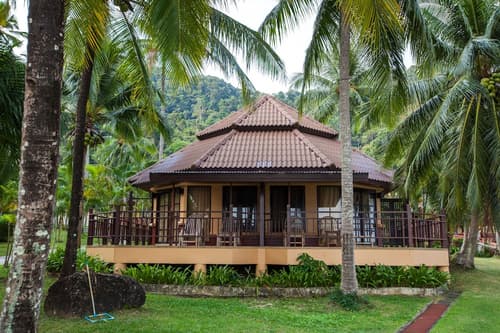 The Aiyapura Koh Chang, Room