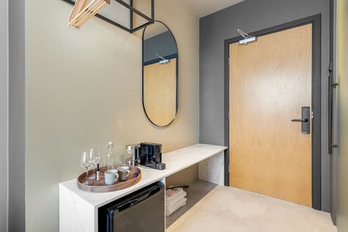 Arctic Comfort Hotel, Room