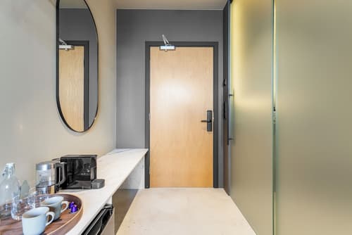 Arctic Comfort Hotel, Room