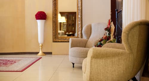 Hotel Globo, Interior entrance