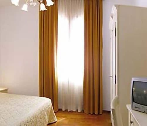 Hotel Altieri, Room
