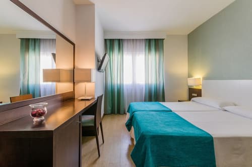 Hotel Don Juan, Primary image