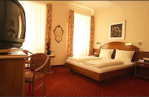 Hotel Schweizer Hof, Room