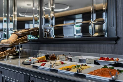 Congress Hotel, Buffet