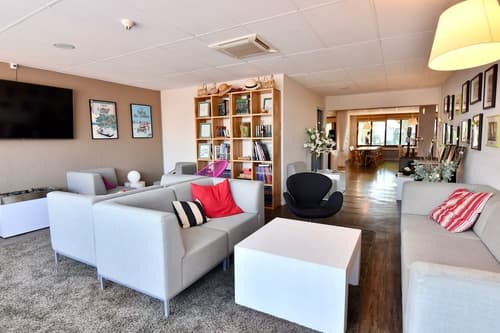 Hotel Kyriad Tours Sud - Chambray lès Tours, Lobby sitting area