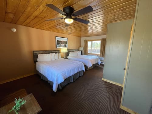 Estes Mountain Inn, Room